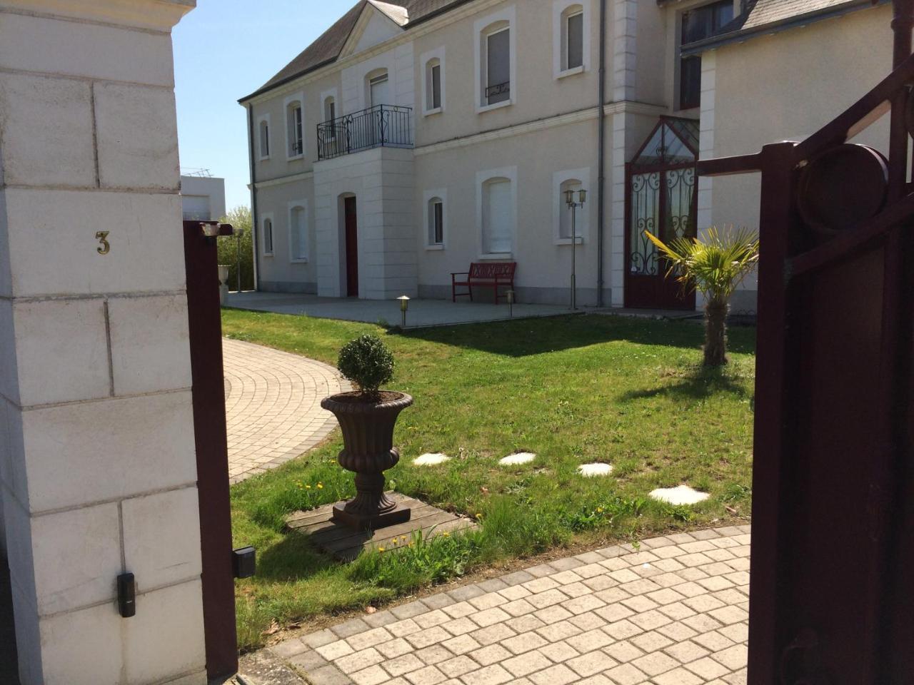 La Villa Bolero Saint-Cyr-sur-Loire Exterior foto